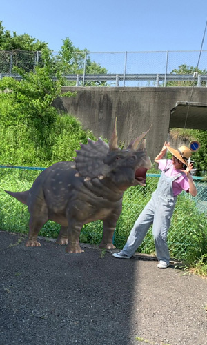 恐竜が出現